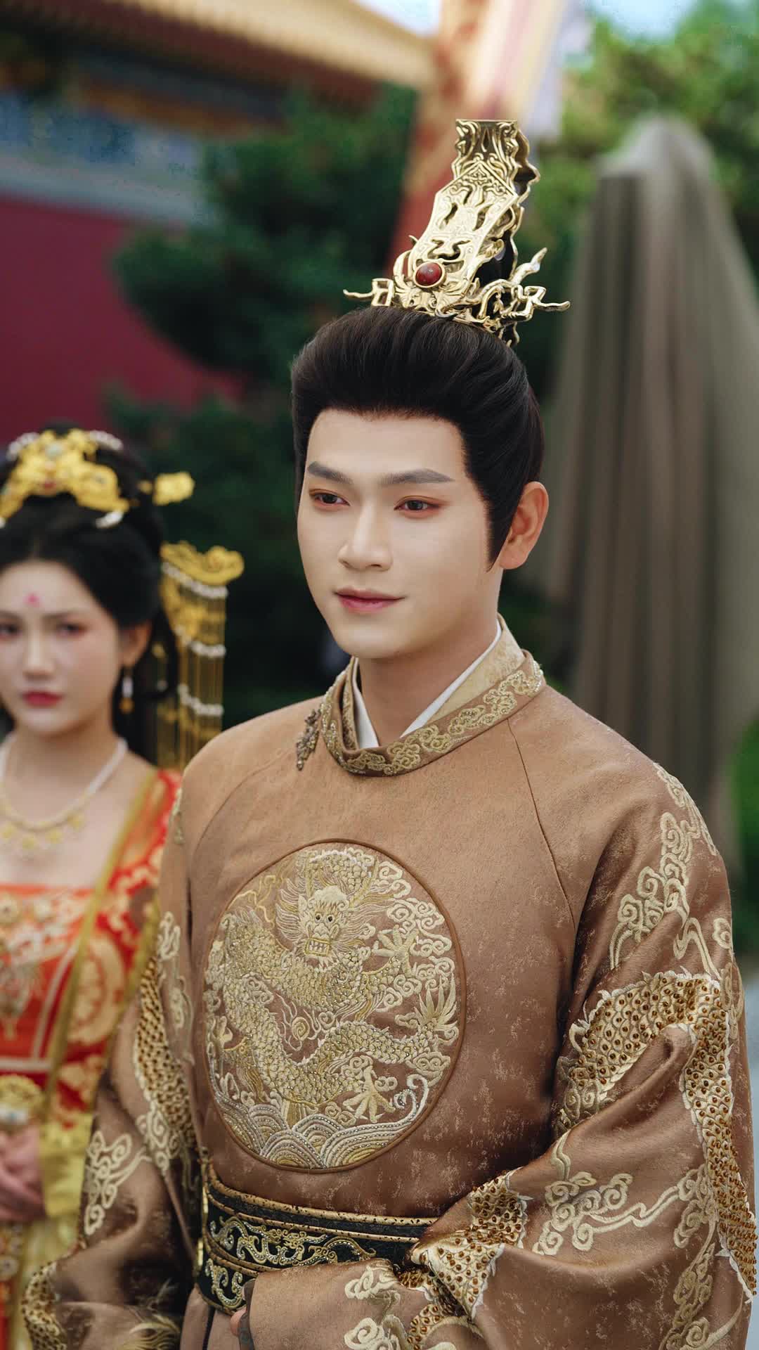 Episode 19 - A History Professor Became Emperor